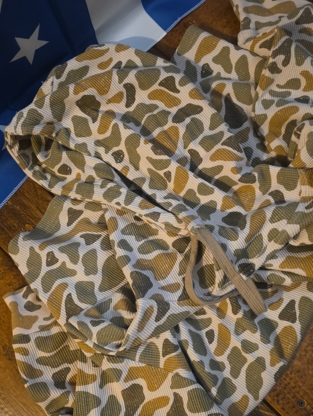 BURLEBO Camo Hoodie Shirt Size M - Picture 2 of 9